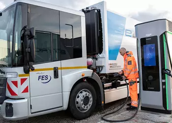 Mercedes-Benz a commencé à utiliser des ...