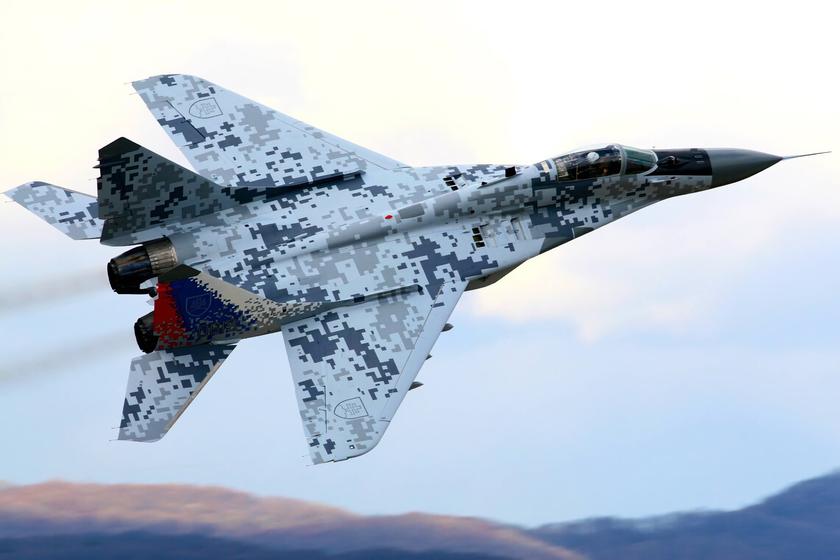 Slovakia is giving MiG-29 aircrafts and T-72M tanks to Ukraine