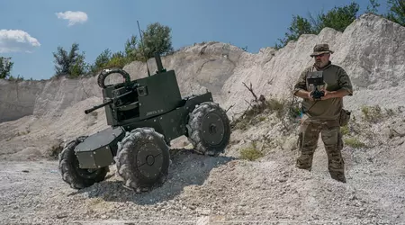 "Azov is fighting with a ground drone with a "Rage 2.0" machine gun 