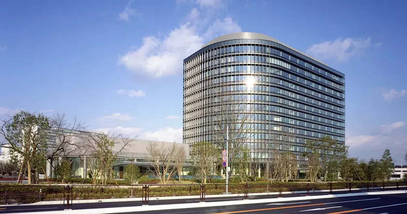 12 из 14 заводов Toyota в Японии остановились из-за нехватки свободного пространства на серверах – выпуск машин сократился на 13 000 единиц в день