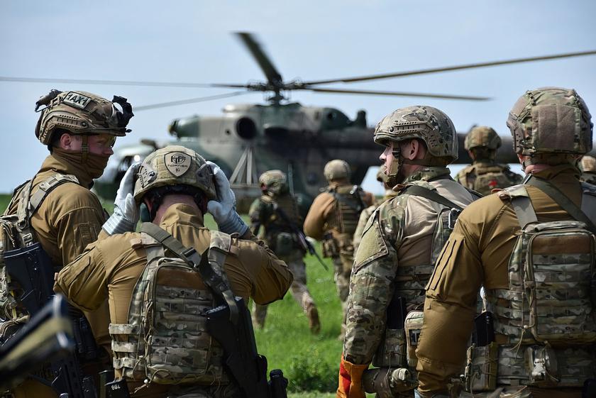 США передадут Украине новый пакет помощи на $500 млн, в него войдут боевые машины Bradley, Stryker, а также боеприпасы для HIMARS и Patriot 