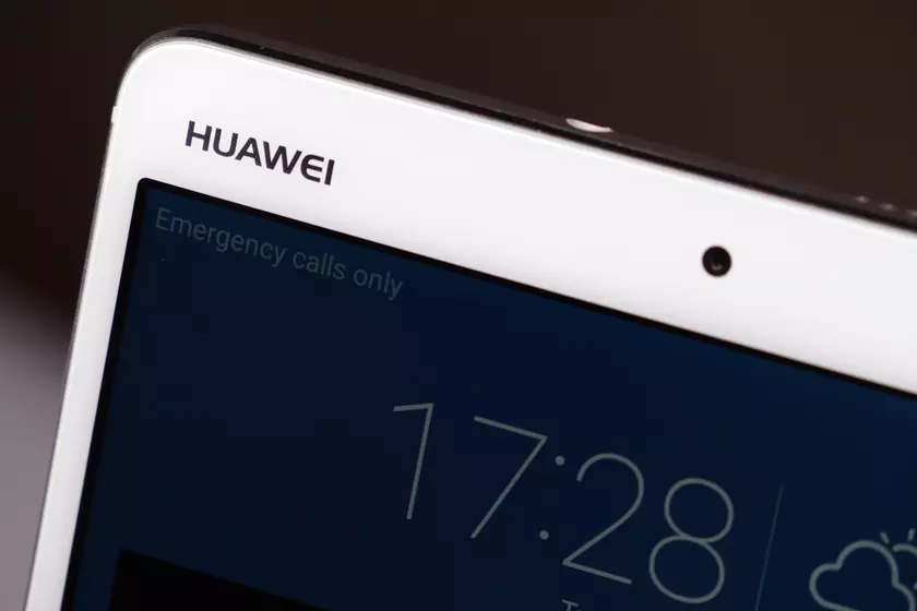 В Сеть попали характеристики и цены планшетов Huawei MediaPad M5 8, 10 и 10 Pro