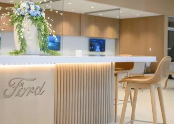 Новые дилерские центры Ford созданы в стиле лобби отеля