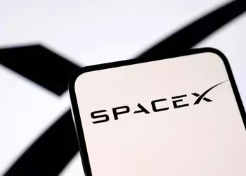SpaceX може отримати $2 мільярди на ...