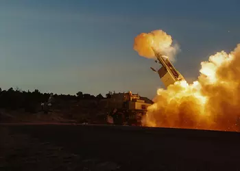 Lockheed Martin и армия США успешно испытали дальнобойные ракеты Precision Strike Missile