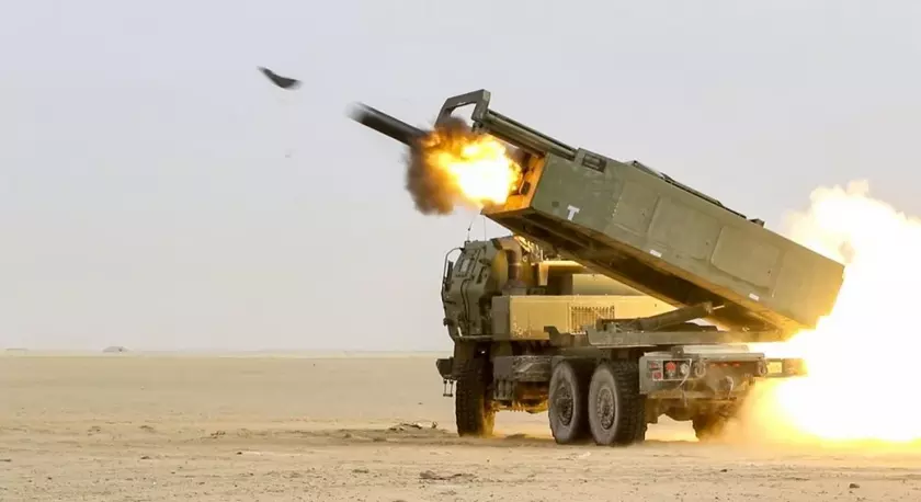 Стало известно, когда Украина получит РСЗО HIMARS