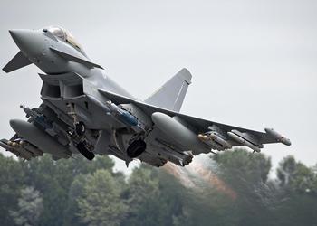 Великобритания отправит истребители Eurofighter Typhoon FGR4 в Финляндию для проверки способности взлетать и приземляться на автомобильную трассу