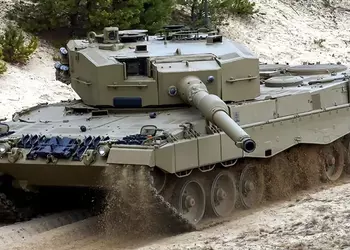 Испания восстановила для Украины 10 Leopard 2A4, которые были повреждены на фронте