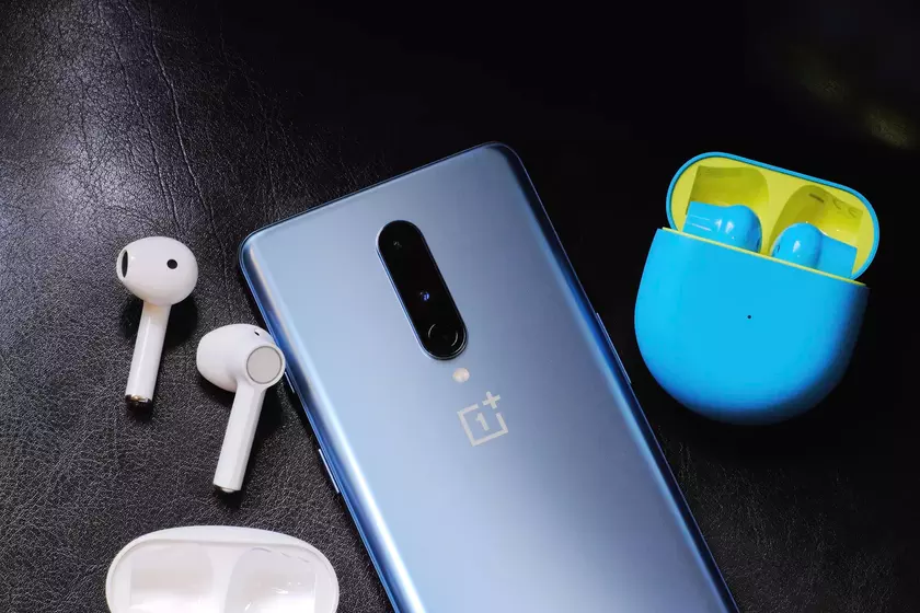 Аттракцион невиданной щедрости: OnePlus будет продавать сегодня TWS-наушники OnePlus Buds всего за $1