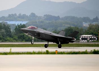 Южная Корея решила увеличить свой парк истребителей пятого поколения F-35 Lightning II