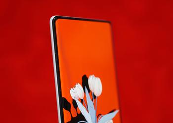 Xiaomi Mix 4 is back on sale