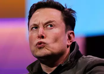 -$14 млрд: Илон Маск одним своим твитом обрушил акции Tesla