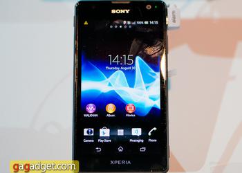 Смартфоны Sony XPERIA T/TX, V и J и планшет XPERIA S своими глазами 