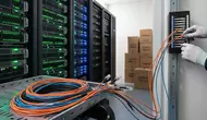 Стеклянный голод: почему Meta и Nvidia скупают оптоволокно на годы вперед