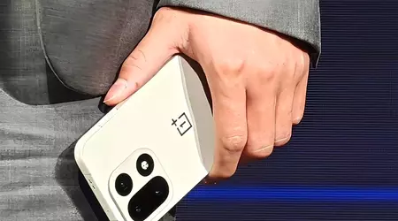 OnePlus 15 has been officially revealed - a smartphone for gamers with a 165Hz screen and its own chip to accelerate graphics