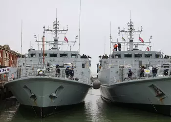 Украинские тральщики "Черкассы" и "Чернигов" пока будут находиться в Британии