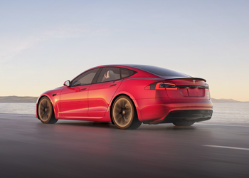 Илон Маск отменил выход Tesla Model S Plaid+ с запасом хода более 837 км и двигателем на 1100+ л.с.