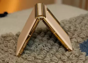 TCL отложила выпуск складных смартфонов и закрыла Project Chicago — все из-за Samsung Galaxy Z Flip 3