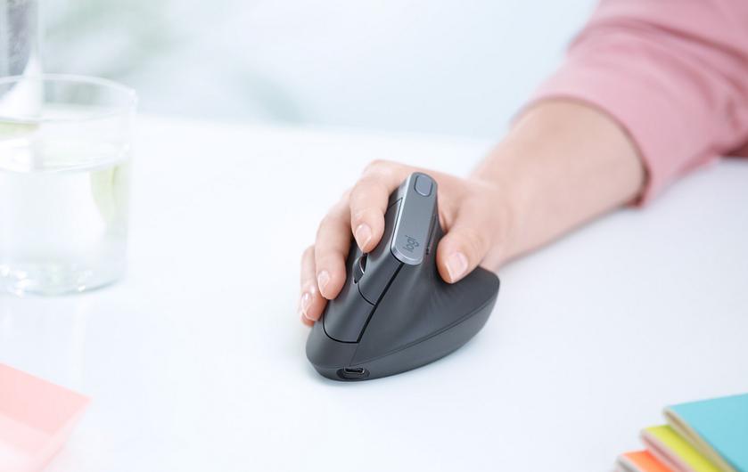 logitech-mx-vertical-3.jpg