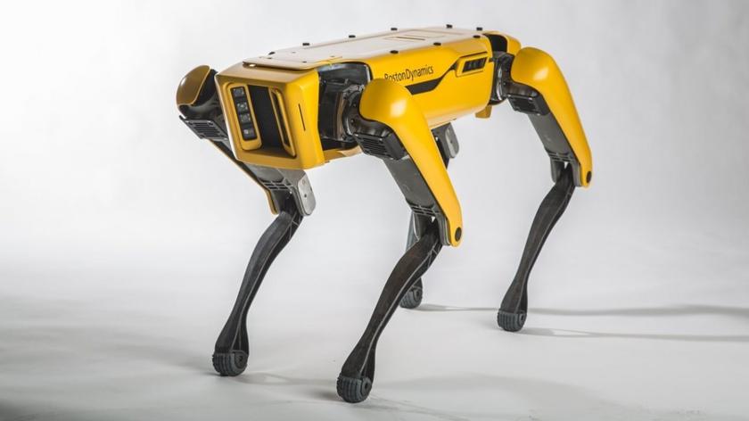 Глава Boston Dynamics рассказал, когда компания начнет продажи своего робота-пса