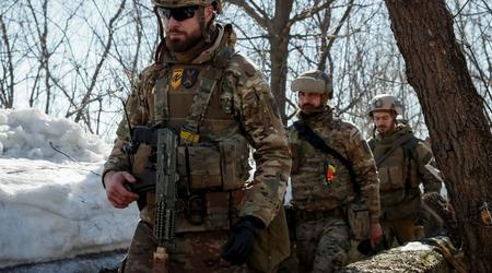 US allows Azov brigade to use US weapons, lifts longstanding ban