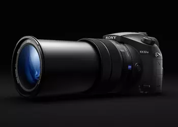 Sony Cyber-Shot RX10 III: ультразум с 25х увеличением и дюймовой матрицей