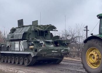 Из-за больших потерь «Тор-М2» в Украине россия заказала новую партию модернизированных зенитно-ракетных комплексов малой дальности