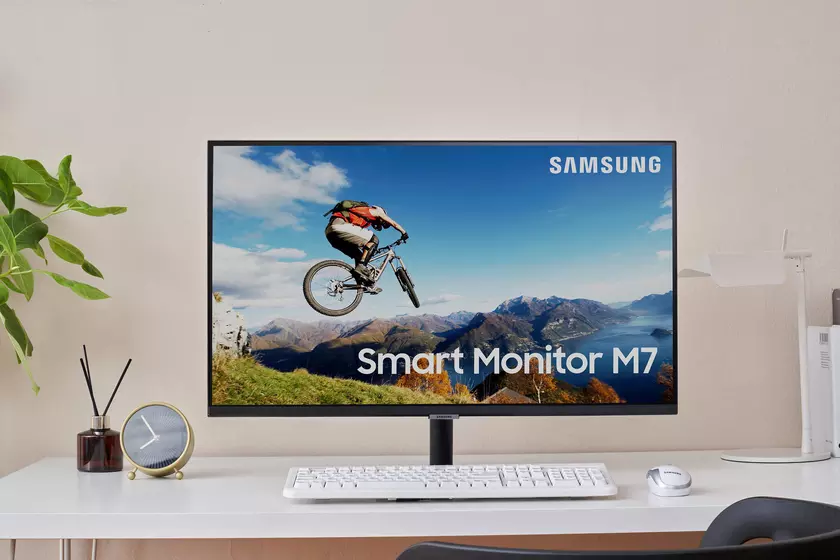 Samsung Smart Monitor: «умный» монитор с функциями компьютера и телевизора