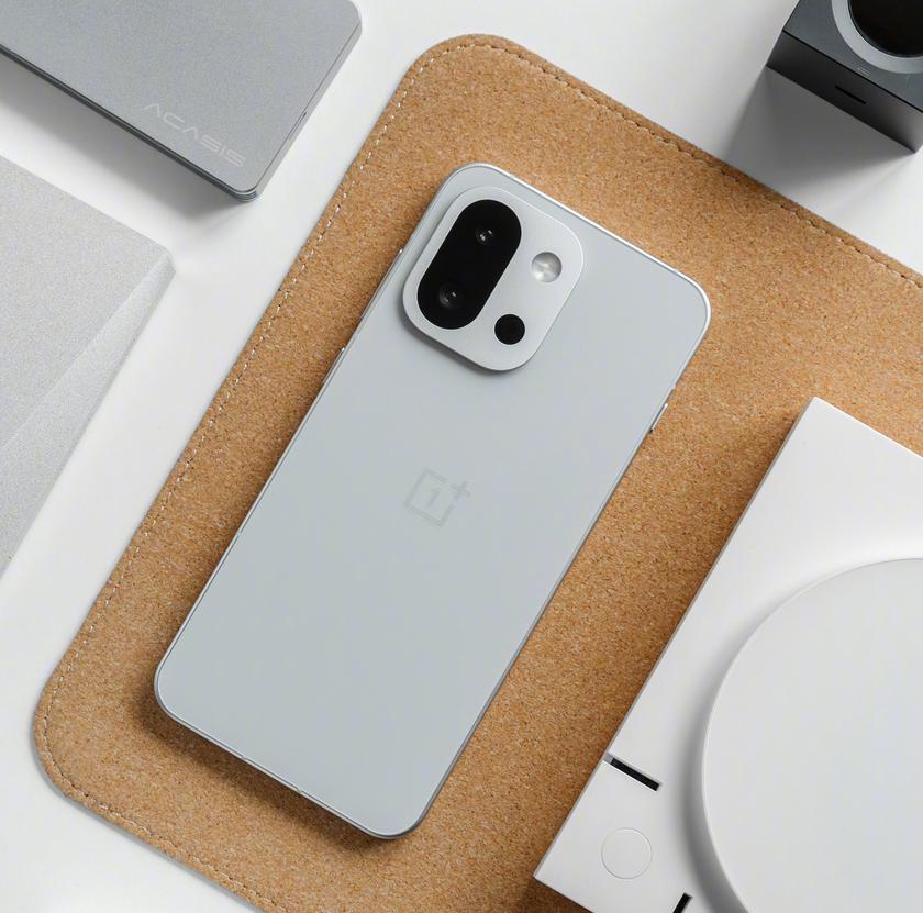 OnePlus 15
