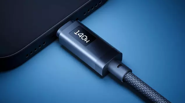 DJI's new USB-C cable shows real-time ...