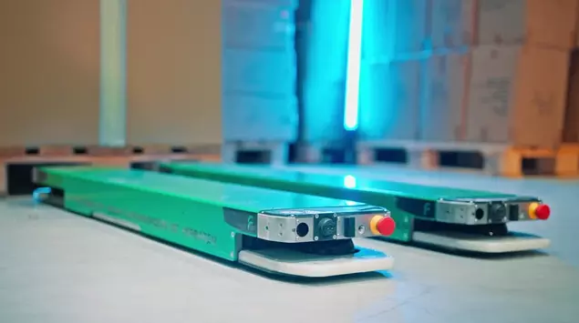 Intralogistics of the Future: Impressive Footage ...