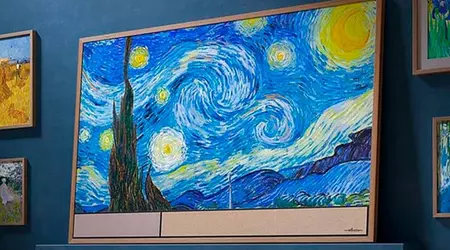 Hisense has started selling Mural TV R8 interior TVs priced from $1400
