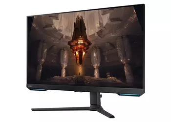 Samsung Dragon Knight G7 - 32" smart 4K gaming monitor with 144Hz frame rate, FreeSync Premium Pro, G-Sync and Tizen OS for $715
