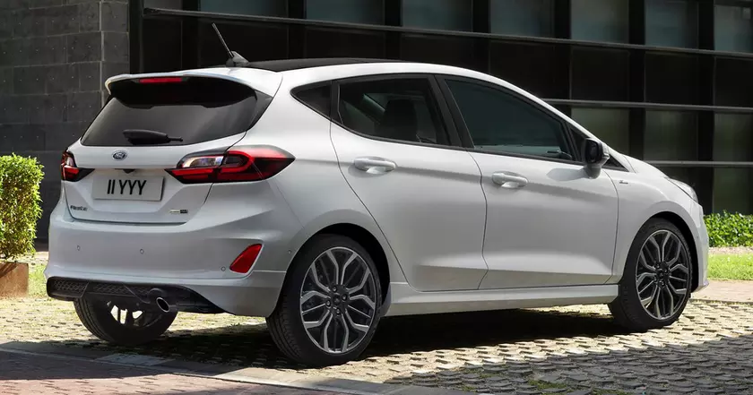 Intricacies of the 2022 Ford Fiesta: Technology Meets Tradition