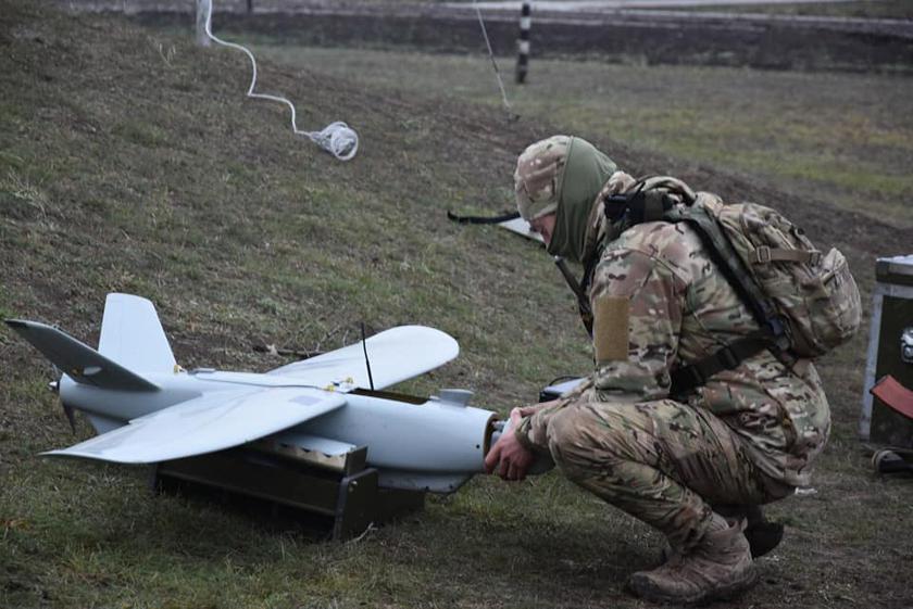 Le drone ukrainien "Stork-100" a enregistré le cimetière d'équipements russes cassés dans la région de Belgorod : des dizaines d'unités, dont des chars et de l'artillerie