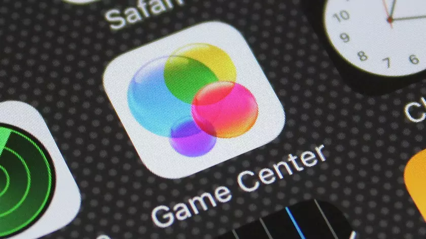 Game Center: Эволюция Логотипа для Игровых Энтузиастов