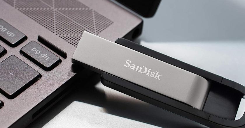 Chiavetta USB SanDisk Extreme Go da 64 GB