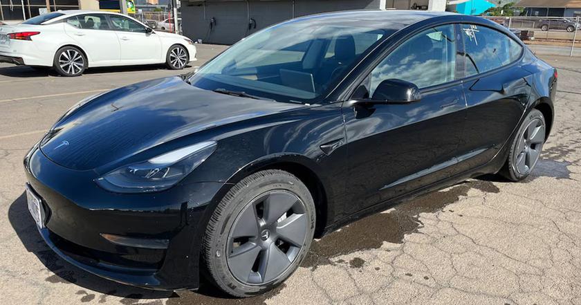 Tesla Model 3 в автопарке Hertz: Новые горизонты каршеринга