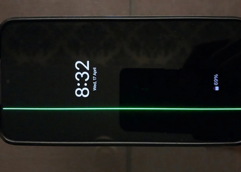 В старых смартфонах Samsung начали появляться цветные линии на экране после обновления ПО