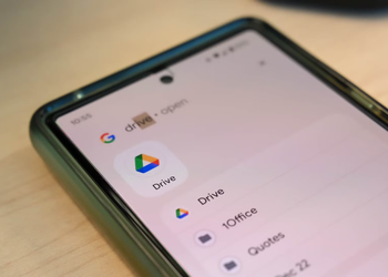 Приложение Google Drive на Android получило функцию автоматического "улучшения" сканирования документов