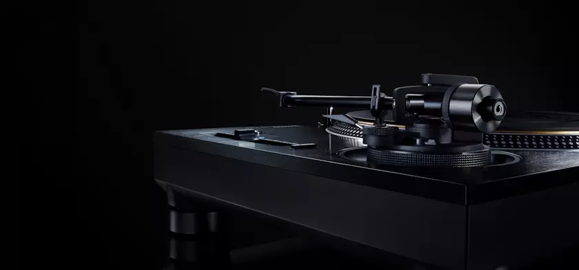 Technics анонсировала новый проигрыватель SL-1210G