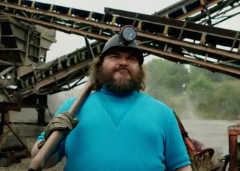 Блэк Джек в фильме Minecraft сначала должен был играть болтливую свинью, а не Стива