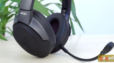 ASUS ROG Strix GO 2.4 Gaming Headset Review 2024