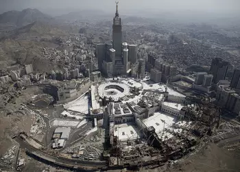 Саудовская Аравия построит город за $500 млрд и заселит его роботами