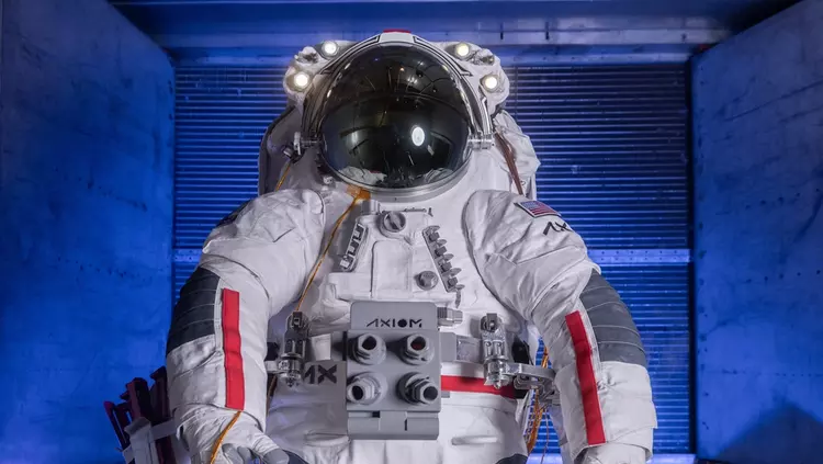 Миссия «Артемида» на минималках: почему NASA и Axiom Space упрощают лунные скафандры
