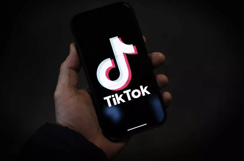 Эволюция логотипа TikTok: как он захватил сердца пользователей