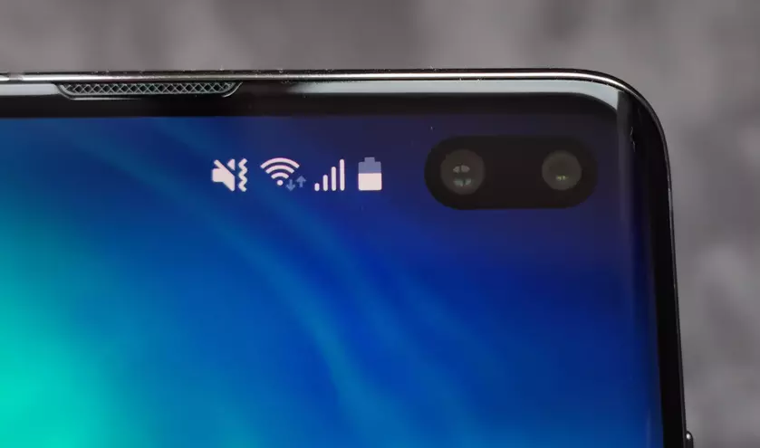 Vivo придумала смартфон с четырьмя фронтальными камерами