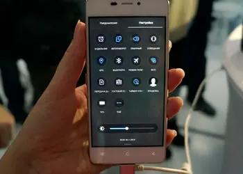 Тонкости Fly Tornado Slim IQ4516 Octa своими глазами 