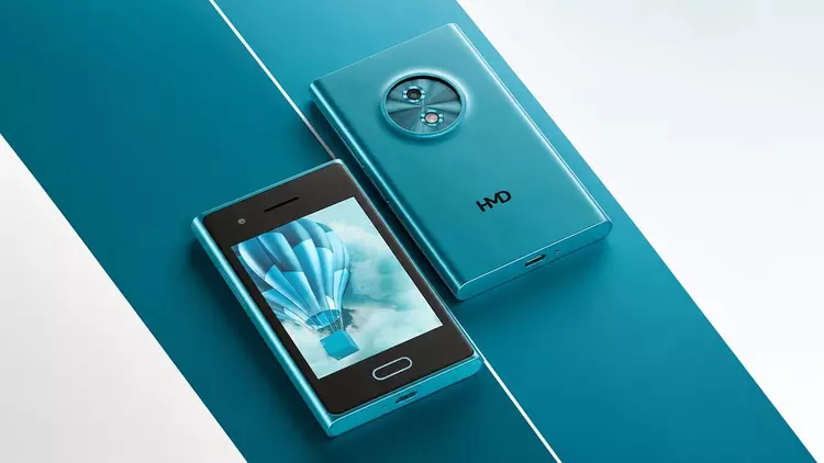 HMD Touch AI: Ностальгія за Lumia ...