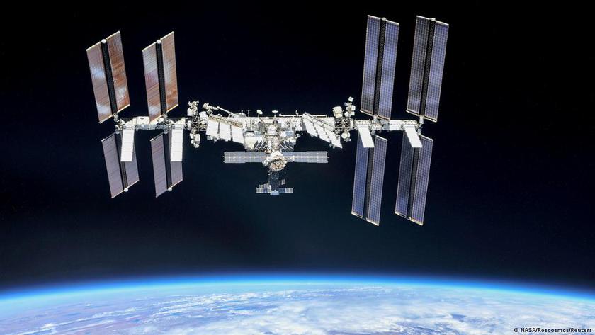 La NASA ofrece a los astronautas retirados dirigir misiones privadas a la ISS